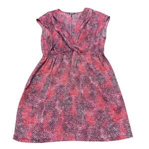 Daisy Fuentes Women’s magenta navy abstract faux wrap mini dress, Size XL